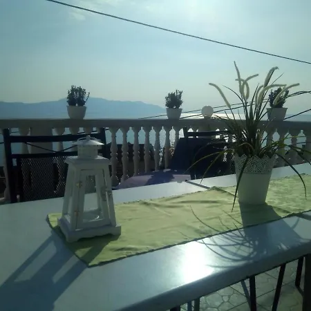 Apartamento By The Sea Brist, Makarska - 19330 *